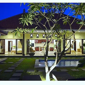 villa-lantana.hotelsseminyak.net/
